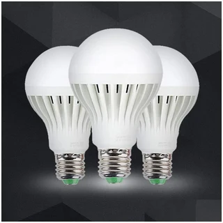 12Volts LED Light Bulbs. 7W LED 12V Light Bulbs B22 and E27. These Are Brand New 12Volts Products.