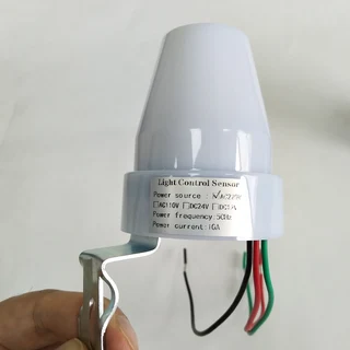 Day Night Adjustable Sensors Switches Detectors. 12Volts and 220Volts Available. Brand New Products.