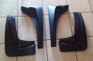 Full Set Of BMW X5 E70 F15 Mud Flaps, Splash Guards, Mud Guards, Splash Shields. Second Hand (Used).