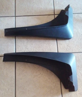 Full Set Of BMW X5 E70 F15 Mud Flaps, Splash Guards, Mud Guards, Splash Shields. Second Hand (Used).
