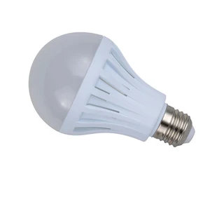12Volts LED Light Bulbs. 3W LED 12V Light Bulbs B22 and E27. These Are Brand New 12Volts Products.