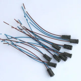 G4 Socket Base Holder Wire Adapter for G4 LEDs or G4 Halogens Socket Connector.  Brand New Products.