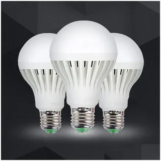 12Volts LED Light Bulbs: 9W LED 12V Light Bulbs B22 and E27. These Are Brand New 12Volts Light Bulbs