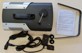 Professional LED Smoke Fog Machine 1500W Heavy Duty Compact High Capacity. Has RGB LEDs. Brand New