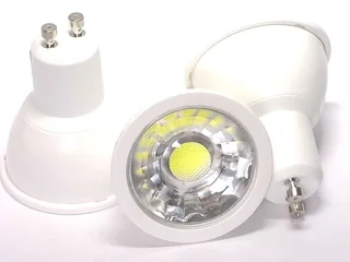Non-Dimmable LED Light Bulbs Warm White 6W GU10 220V Downlights Spotlights Ceiling Lights. Brand NEW
