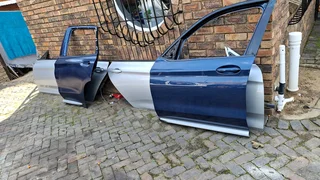 Bmw x3 g01 2022 2.0d left front door