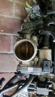Chevrolet utility 1.4i 2015 throttle body