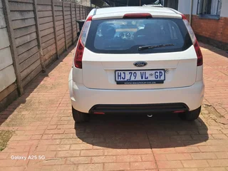 Ford Figo 2012 1.4 petrol Manual