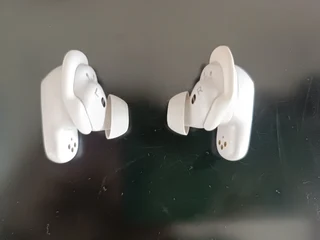 Bose QuietComfort Earbuds II White