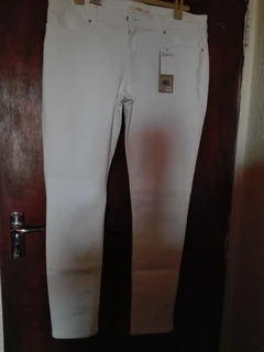 White Ladies 711 Levi's Jeans