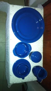 44 Piece Dinner Set