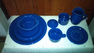 44 Piece Dinner Set