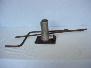 Antique Drednaut Car Jack