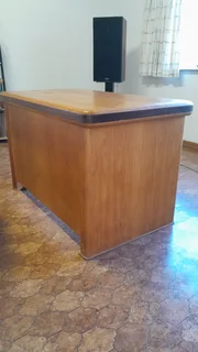 Desk - also other Furniture and Appliances