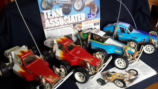 RC Off Road Racing Cars, Team Associated Collection