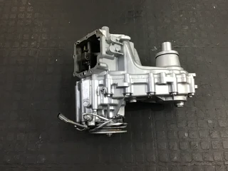 Ford, Mazda 2.5 turbo diesel recon 4x4 transfer box from R4950