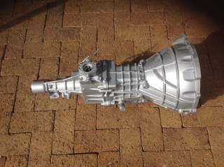 Isuzu recon 2.5 gearboxes from R4950