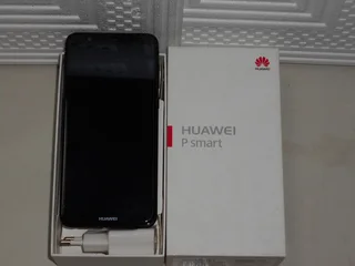 2018 Huawei P Smart. Scratch-free. Includes a screen protector