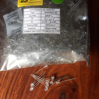 LEDs 5mm White Thro Hole