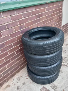 Tyres 215 X 60 x 17