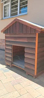 Dog kennel