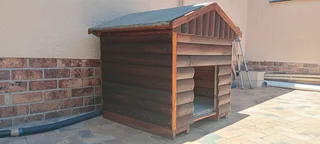 Dog kennel