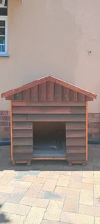 Dog kennel