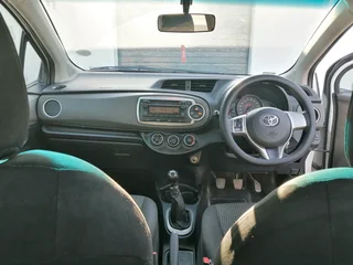 TOYOTA YARIS 1300 6 SPEED WITH FSH