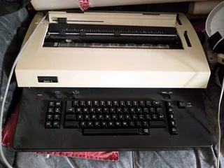 1980s Brother EM-1 Electronic Typewriter