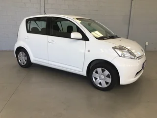 DAIHATSU SIRION - AUTOMATIC