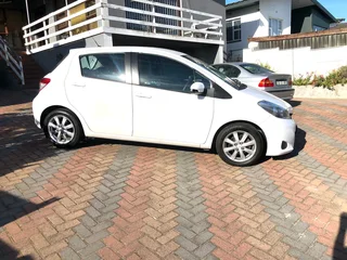 TOYOTA YARIS 1.0 - SUPER ECONOMICAL