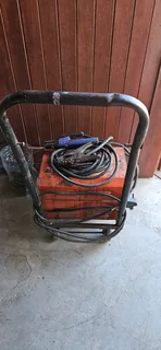 Induna W140 Welding Machine &#43; Rods &#43; Trolley