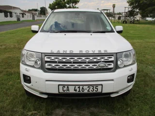 STUNNING WHITE LAND ROVER FREELANDER 2 SD4 - FULL SERVICE HISTORY - 193 000 KM - R129 995 INC R.W.C.