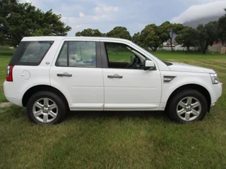 Stunning White Land Rover Freelander 2 Sd4 - Full Service History - 193 000 Km - R129 995 Inc R.w.c.