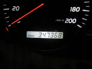 STUNNING 2005 TOYOTA PRADO 4.0 V6 AUTOMATIC - FULL SERVICE HISTORY - R174 995 INCLUDING ROADWORTHY