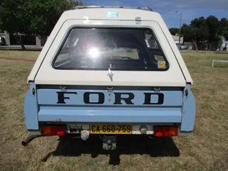 1982 FORD CORTINA LEISURE 3000 V6 BAKKIE - 1 OWNER - 134 000 GENUINE KMS WITH BOOKS