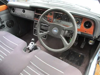 1982 FORD CORTINA 3000 V6 LEISURE BAKKIE - 1 OWNER - 134 000 KMS - R120 000