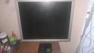 19&#34; Samsung sync master 191t lcd monitor for sale