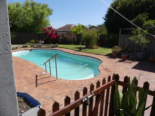 We invite you to view a well maintained, large, two bedroomed, separate entrance Granny Flat.