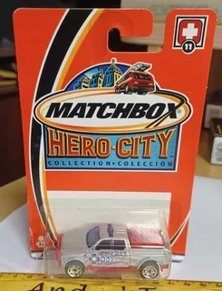 2002 Matchbox ~ No11 Emergency Response 4 x 4 ~ Mint on Long Card