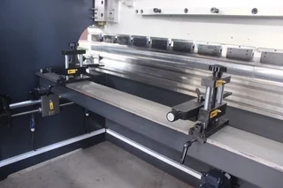 Press Brake, Hydraulic, Cap: 2500mm x 50Ton, NC System,(Brand New)