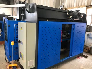 Press Brake, 125Ton x 3200mm, Motorized Backstop, NC, (Brand New)