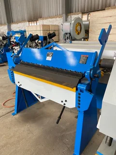 Box and Pan Folder, Capacity: 1300mm x 2,5mm. Brand New