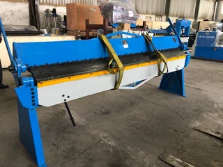 Box & Pan Folder-Bender, Capacity: 3050mm x 2,5mm Thickness (Brand New)