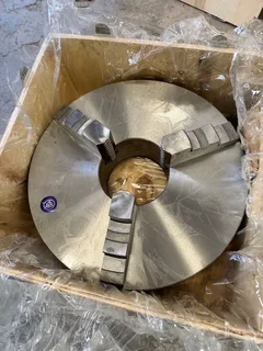 (Brand New)Chuck, 3 Jaw, Self Centering, 400mm Diameter