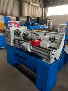 Lathe, 1000mm B/Centres, 360mm Swing, (Brand New)