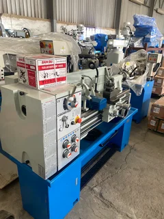 Lathe, Model: CQ6240. 1000mm B/Centres, 400mm Swing, 52mm S/Bore.Brand New