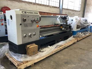Lathe, Baoji Centre Lathe, 2000mm B/Centres, 660mm Swing, Brand New