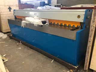 Guillotines,Press Brakes,Plate Rollers,Lathes,Croppers,Drills,Welding Rotators,Saws,Milling Machines