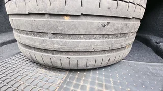 265/35/19 tyres